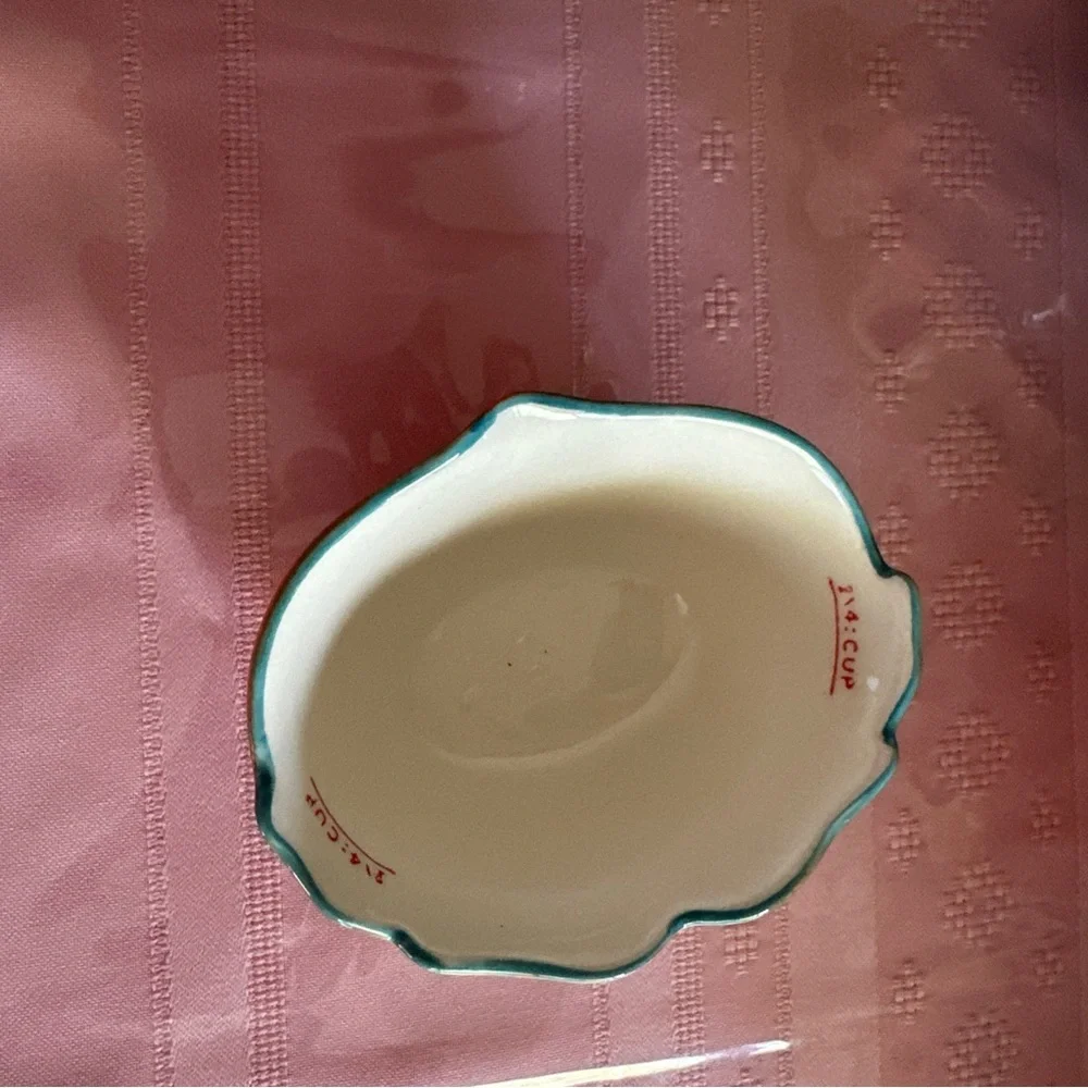 Pier 1 imports set of four measuring cups nesting, hand painted stoneware new